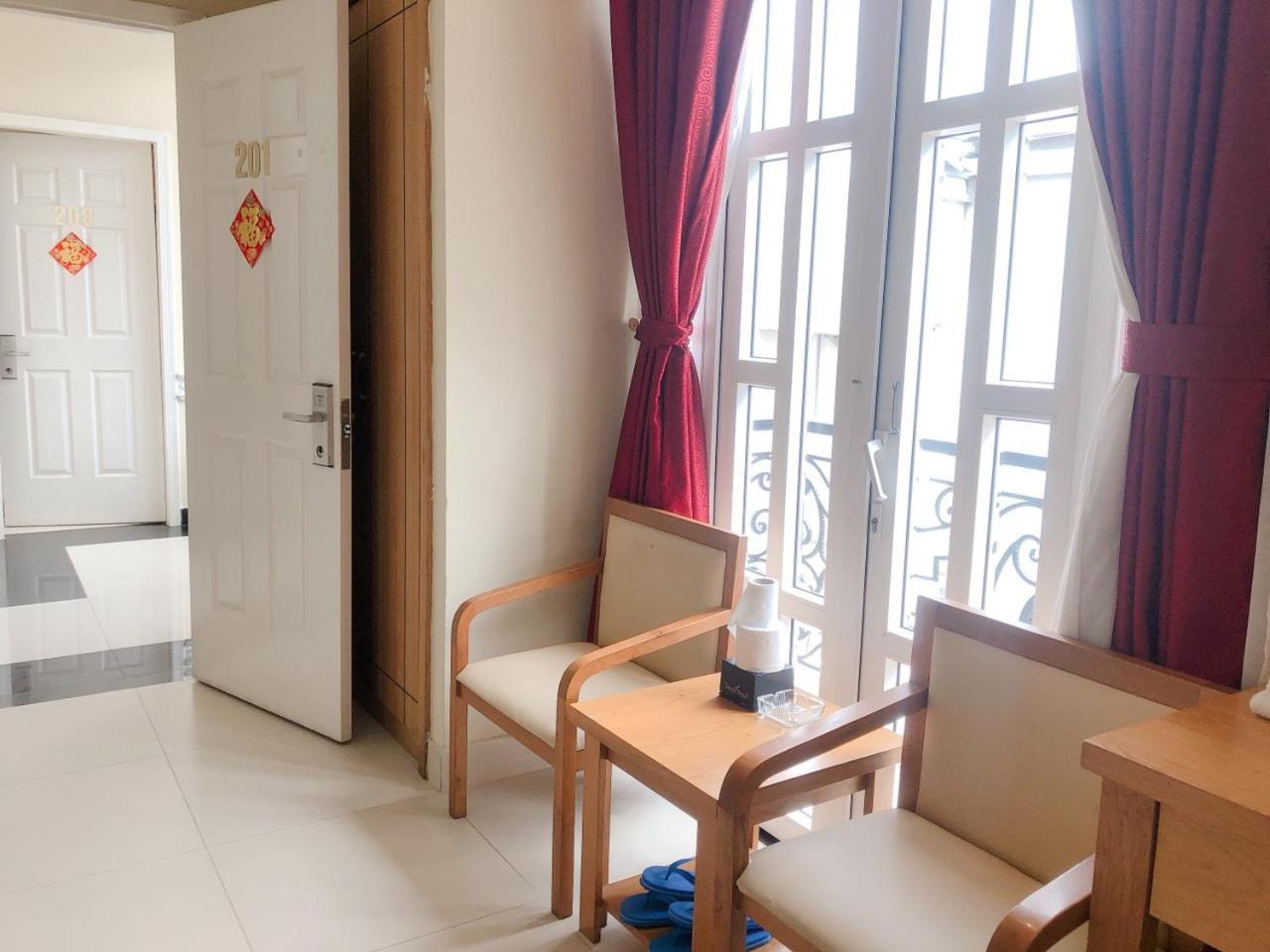 Royal Hotel Ho Chi Minh-staden Exteriör bild